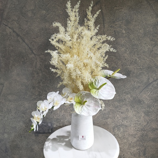 White Vase 53