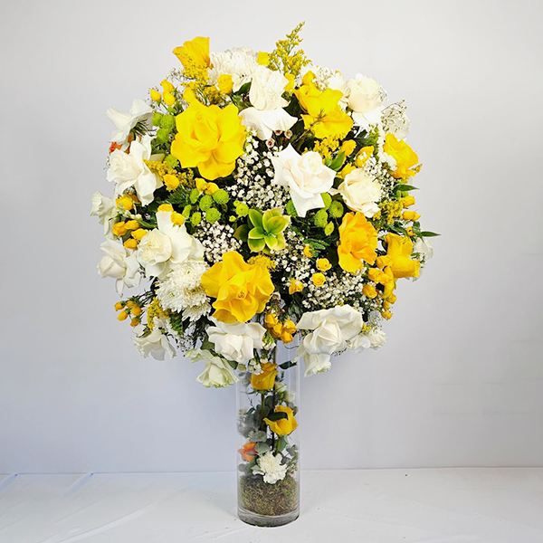 Yellow chrysanthemum vase