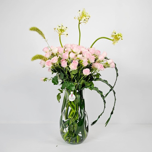 Glass setaria vase