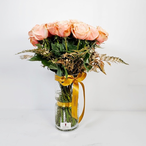 Peach rose vase