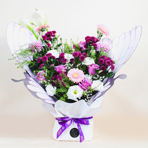 [DFD-BQT-145707] Bouquet of roses butterfly